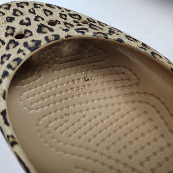 Crocs Animal Print Slip On Rubber Flats Womens 9 - Picture 9 of 9